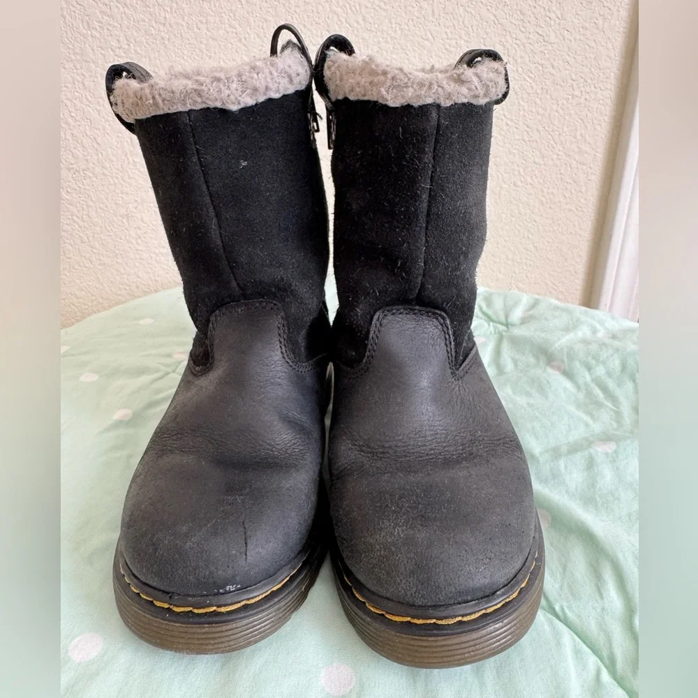 Dr. Martens Black and White Fuzzy Boots Toddler size 10